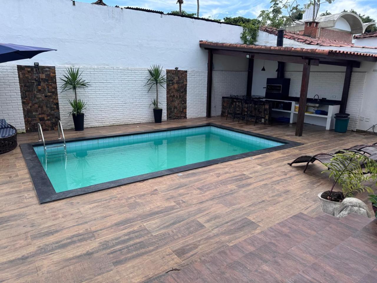 Otima Localizacao! Casa Tulipa, Praia De Pernambuco Guarujá Dış mekan fotoğraf